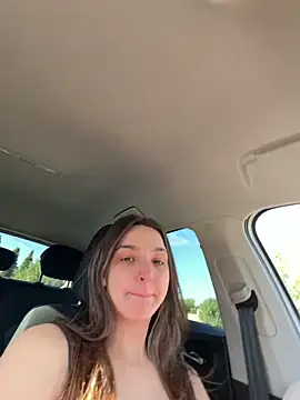 DoriDeluxe66 online show from 25, 11, 2025