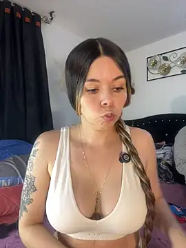 Snapshot of carolina16love chatting on 22, 4, 2026 carolina16love online show from 22, 4, 2026