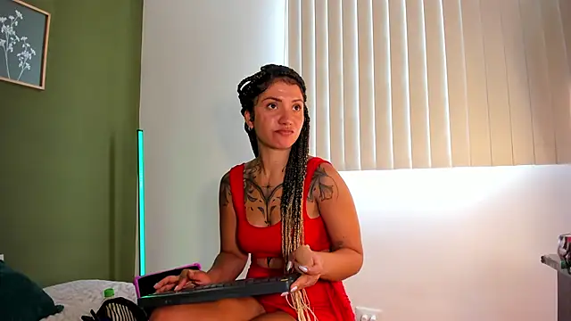 karlye 5 online show from 25, 3, 2026