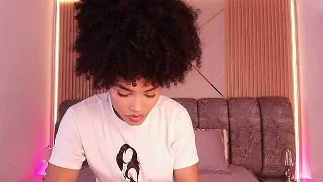 naia blessed online show from 24, 3, 2026