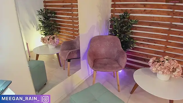  MeganRain online show from 5, 3, 2025