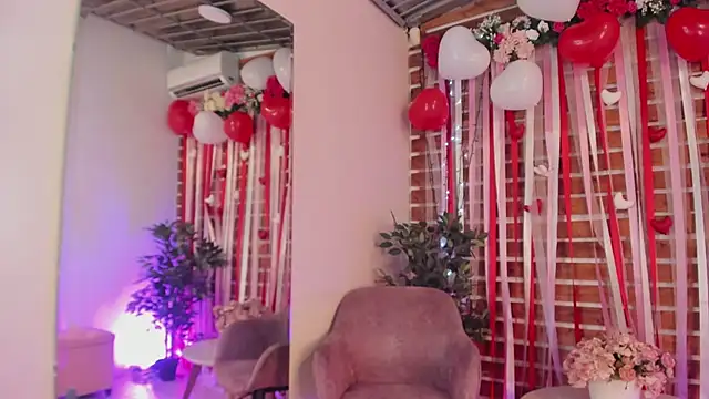 Snapshot of _MeganRain chatting on 10, 2, 2026 MeganRain online show from 10, 2, 2026