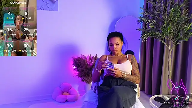 Snapshot of KimiBrown chatting on 7, 2, 2026 KimiBrown online show from 7, 2, 2026