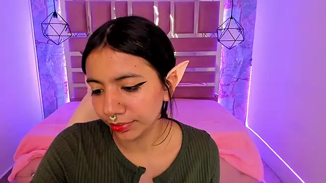 Nami usagi online show from 11, 1, 2025