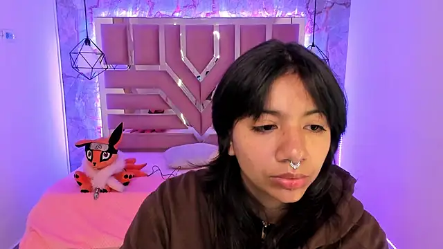 Nami usagi online show from 13, 1, 2025