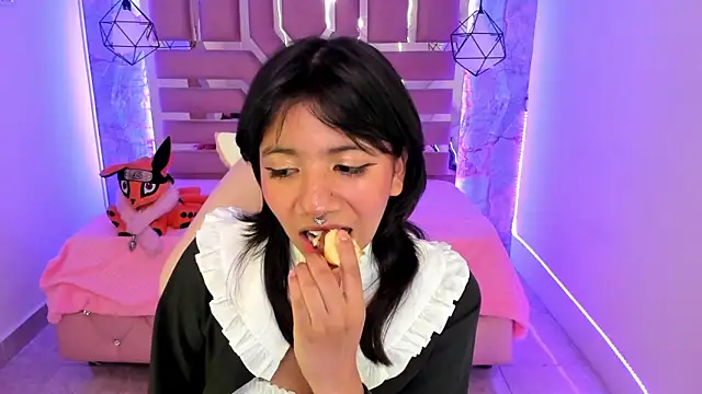 Nami usagi online show from 14, 1, 2025