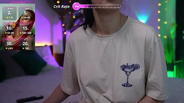 Snapshot of Lorettelorena chatting on 15, 12, 2025 Lorettelorena online show from 15, 12, 2025