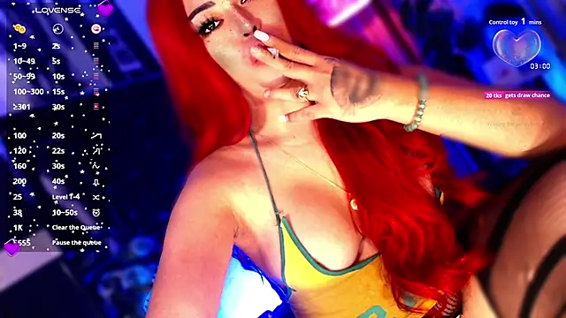 Snapshot of Thalia_Cambridge chatting on 14, 10, 2025 Thalia Cambridge online show from 14, 10, 2025