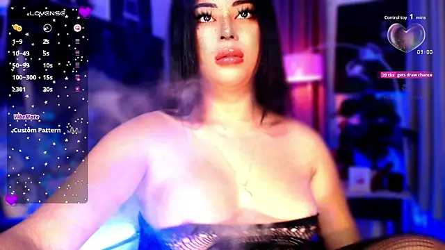 Snapshot of Thalia_Cambridge chatting on 1, 11, 2025 Thalia Cambridge online show from 1, 11, 2025