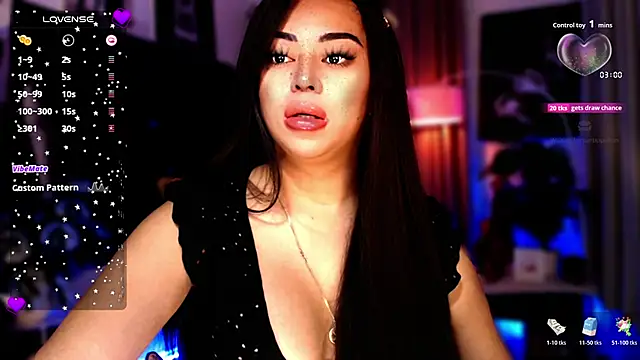 Snapshot of Thalia_Cambridge chatting on 7, 11, 2025 Thalia Cambridge online show from 7, 11, 2025