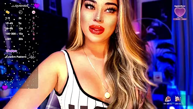 Snapshot of Thalia_Cambridge chatting on 27, 11, 2025 Thalia Cambridge online show from 27, 11, 2025