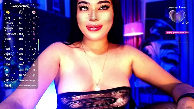 Snapshot of Thalia_Cambridge chatting on 1, 12, 2025 Thalia Cambridge online show from 1, 12, 2025