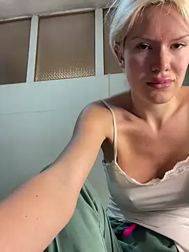 Keylili online show from 2, 4, 2026