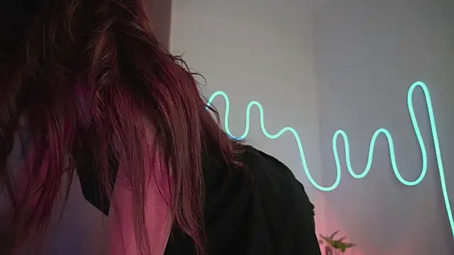 HannaMoom online show from 17, 12, 2024