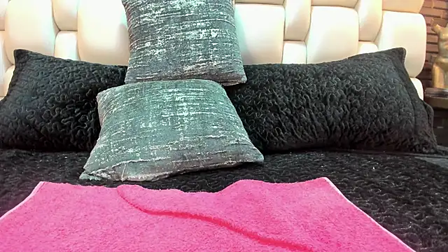 Snapshot of Salo_Heaven chatting on 5, 2, 2025 Salo Heaven online show from 5, 2, 2025