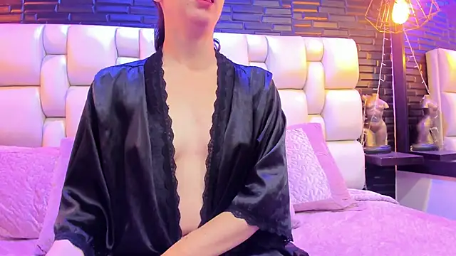 Snapshot of Salo_Heaven chatting on 8, 3, 2025 Salo Heaven online show from 8, 3, 2025