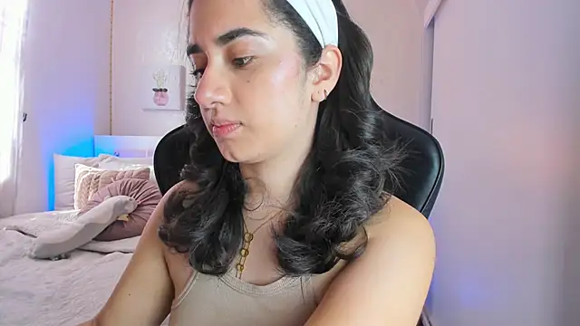 Snapshot of annadu011 chatting on 10, 2, 2025 annadu011 online show from 10, 2, 2025