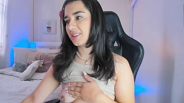 Snapshot of annadu011 chatting on 17, 3, 2025 annadu011 online show from 17, 3, 2025