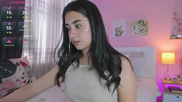 Snapshot of annadu011 chatting on 7, 11, 2025 annadu011 online show from 7, 11, 2025