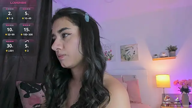 Snapshot of annadu011 chatting on 25, 11, 2025 annadu011 online show from 25, 11, 2025