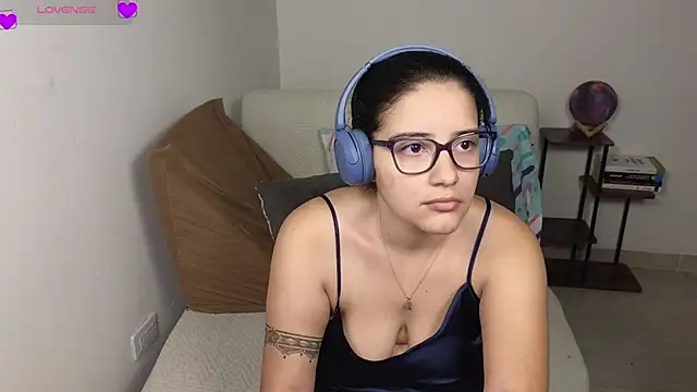 blue  moon  online show from 14, 1, 2026