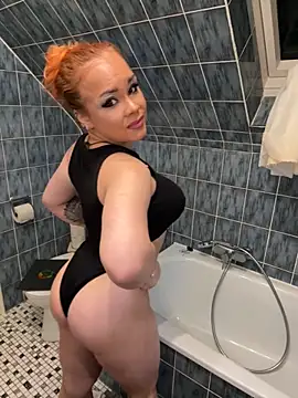 Snapshot of PennyPrincess chatting on 15, 11, 2025 PennyPrincess online show from 15, 11, 2025