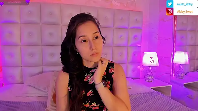 Snapshot of Abby_Sweet1_ chatting on 20, 2, 2025 Abby Sweet1  online show from 20, 2, 2025
