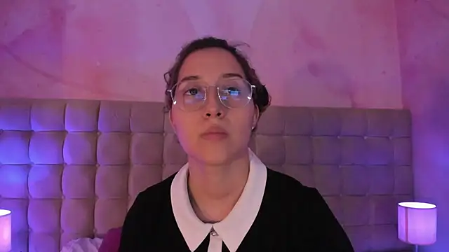 Snapshot of Abby_Sweet1_ chatting on 4, 10, 2025 Abby Sweet1  online show from 4, 10, 2025