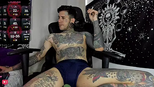 Snapshot of josh__ackerman chatting on 13, 1, 2025 josh ackerman online show from 13, 1, 2025