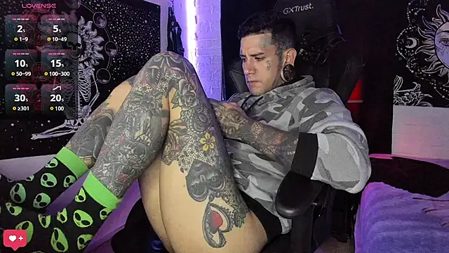 Snapshot of josh__ackerman chatting on 18, 3, 2025 josh ackerman online show from 18, 3, 2025