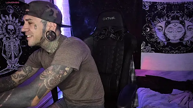 Snapshot of josh__ackerman chatting on 20, 3, 2025 josh ackerman online show from 20, 3, 2025