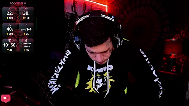 Snapshot of josh__ackerman chatting on 12, 9, 2025 josh ackerman online show from 12, 9, 2025