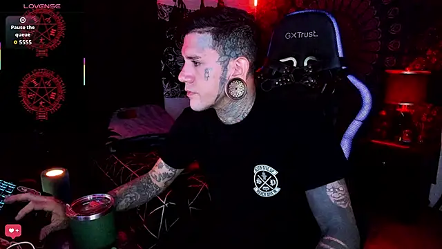 Snapshot of josh__ackerman chatting on 24, 9, 2025 josh ackerman online show from 24, 9, 2025