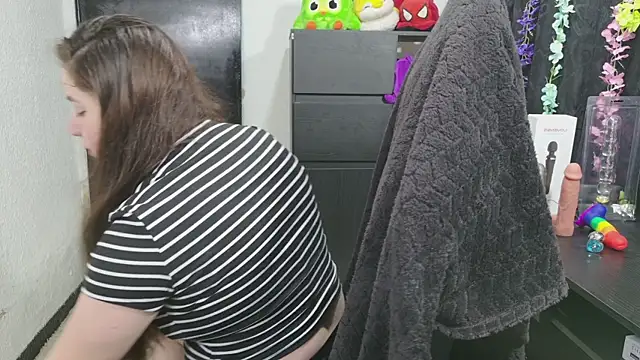 ann bronw online show from 16, 4, 2026