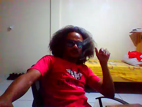 Snapshot of JamesQuaresma chatting on 2, 2, 2025 JamesQuaresma online show from 2, 2, 2025