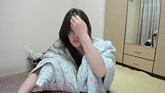 Snapshot of Riz_girl chatting on 7, 1, 2025 Riz girl online show from 7, 1, 2025