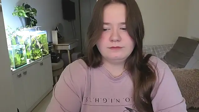 Snapshot of remirann_ chatting on 27, 11, 2025 remirann online show from 27, 11, 2025