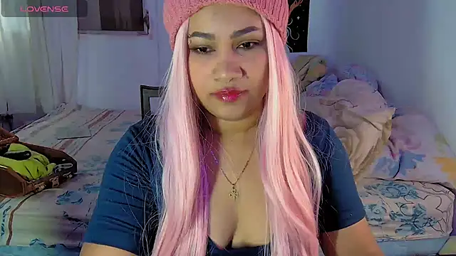 kiarybell   online show from 5, 3, 2026