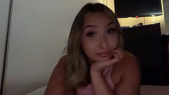 lustfulsmiles online show from 13, 6, 2026