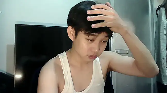 Snapshot of alfonsoasiancutie chatting on 31, 12, 2024 alfonsoasiancutie online show from 31, 12, 2024