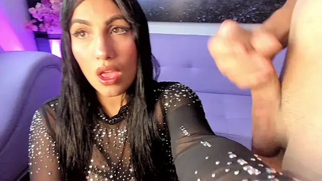 brianna sexy00 online show from 28, 6, 2026