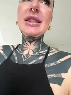 InkedBiitch online show from 17, 3, 2025