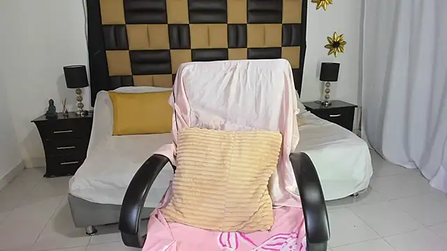 BarbieKano online show from 13, 11, 2025