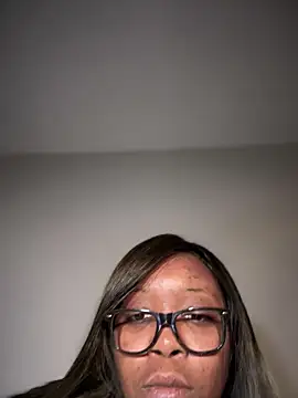 NikkiNoelanii online show from 15, 12, 2024