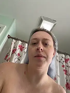 Snapshot of ursluttygf chatting on 8, 2, 2026 ursluttygf online show from 8, 2, 2026