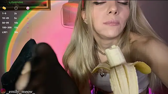 Snapshot of _Emily_Sweety_ chatting on 24, 12, 2024 Emily Sweety online show from 24, 12, 2024