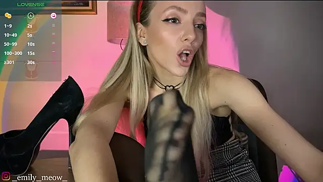 Snapshot of _Emily_Sweety_ chatting on 28, 12, 2024 Emily Sweety online show from 28, 12, 2024