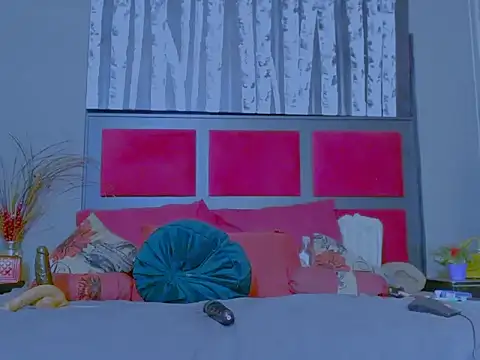 MissParis26 online show from 7, 11, 2025