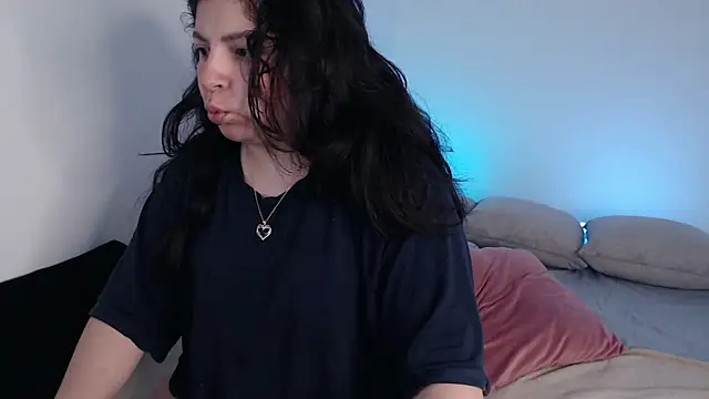 Snapshot of sofix__ chatting on 5, 10, 2025 sofix online show from 5, 10, 2025