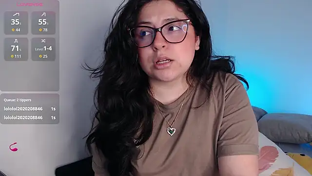 Snapshot of sofix__ chatting on 6, 10, 2025 sofix online show from 6, 10, 2025